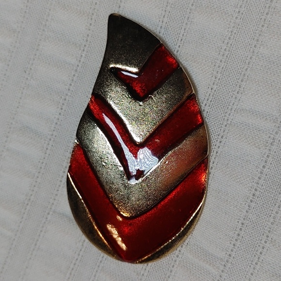 💚Vintage Art Deco Signed Red & Gold Brooch - Picture 1 of 7